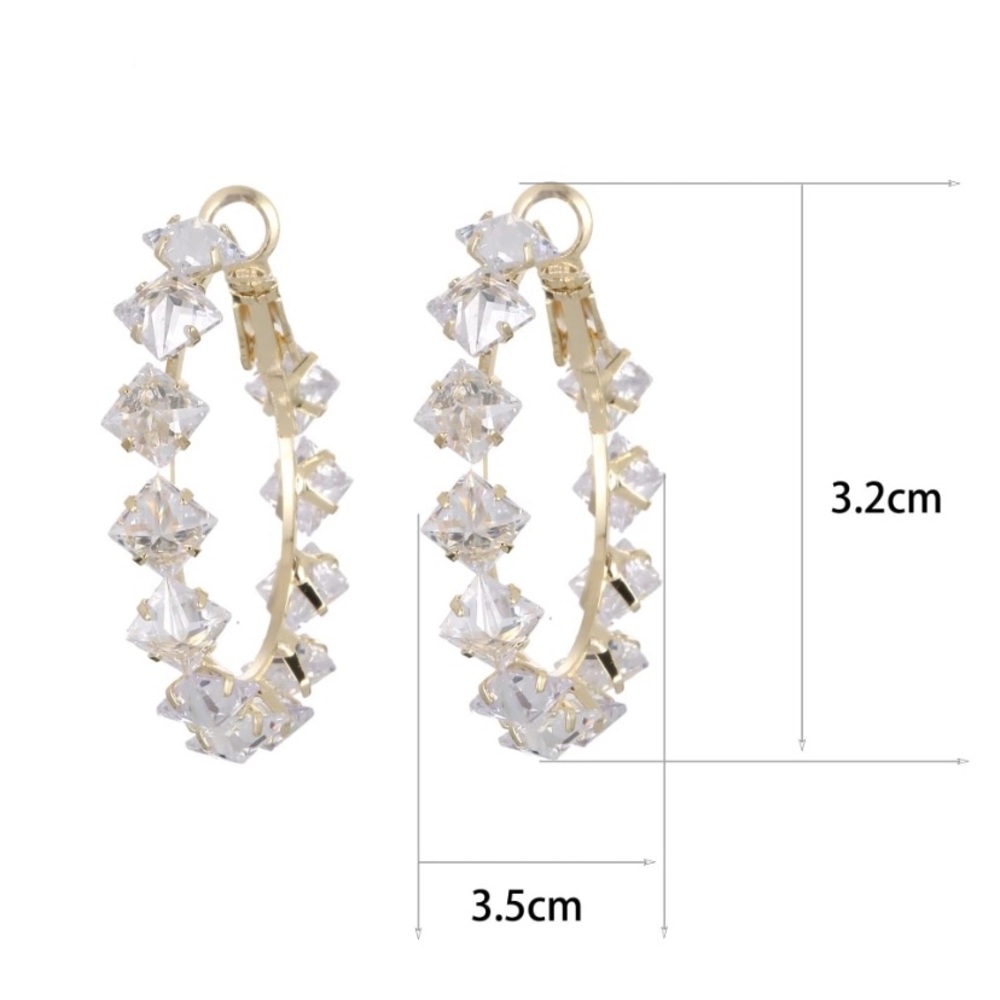 New 18k gold plated hoop earrings - Picture 4 of 5
